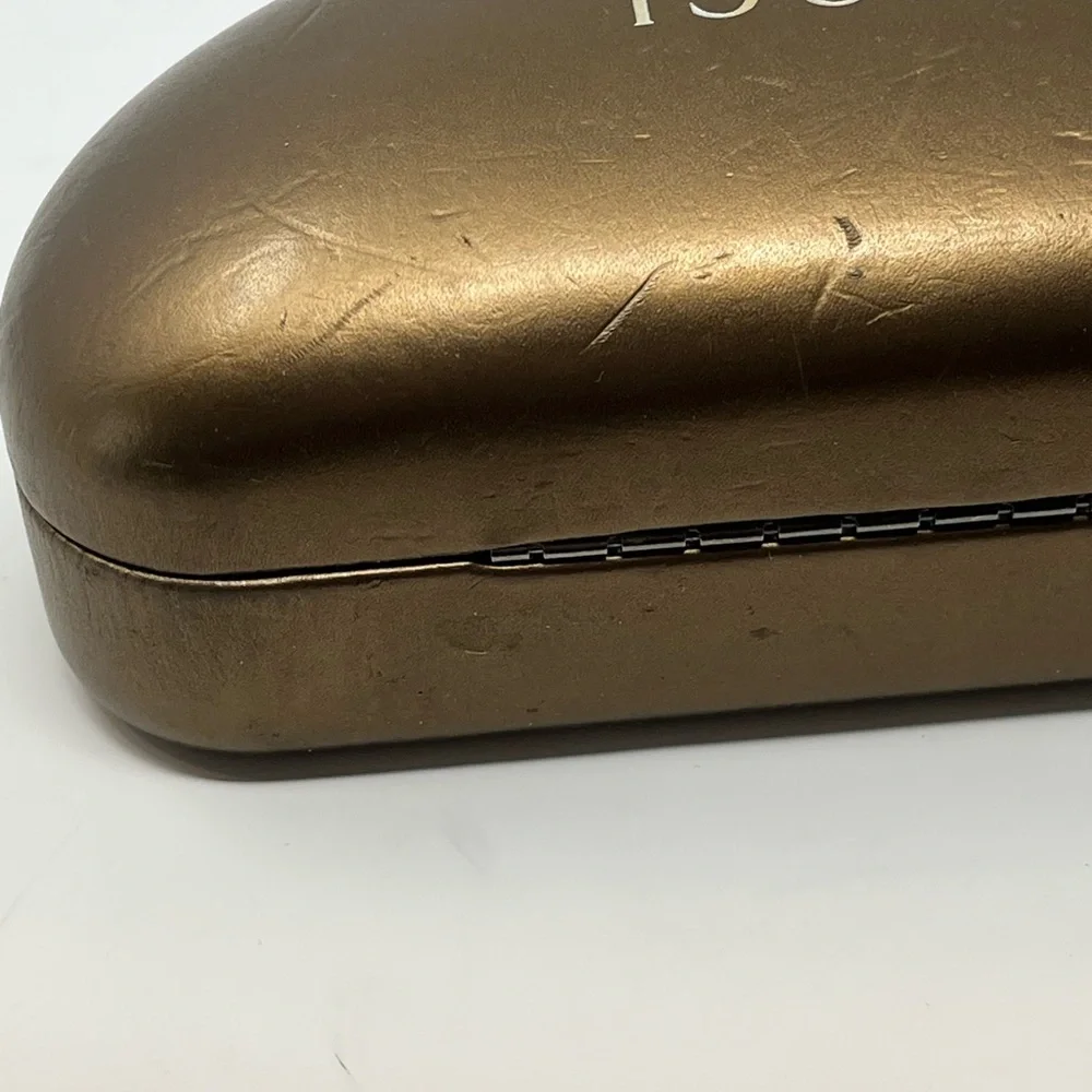 Gucci Guccissimo Clamshell Eyeglass/Sunglass Case in Metallic Gold